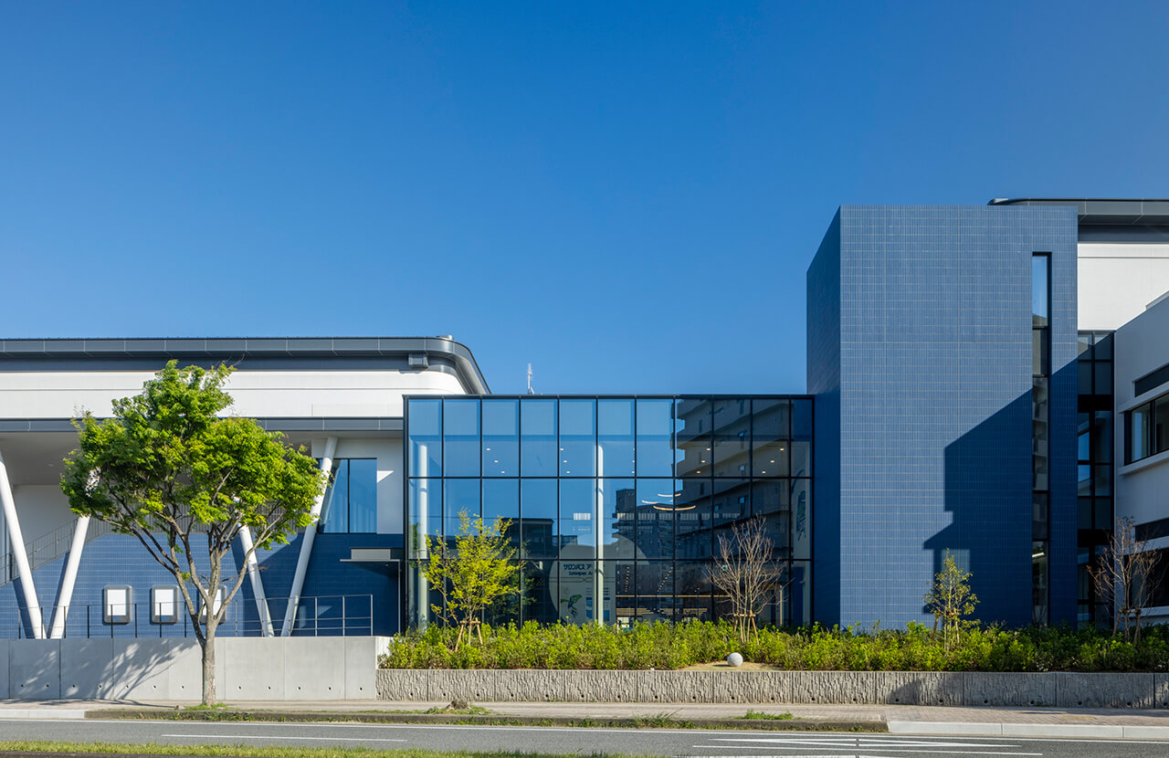 サロンパスアリーナ